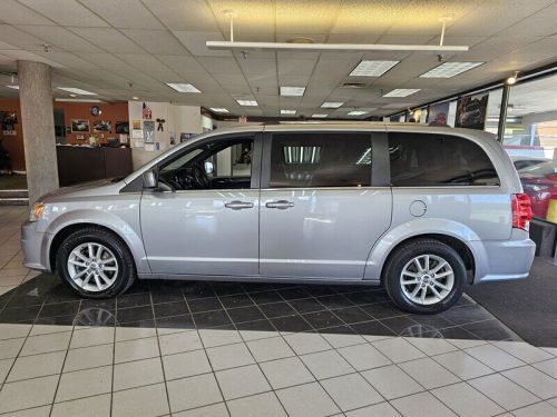 2019 grand caravan sxt mini-van v6