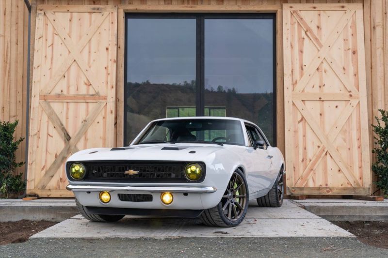 1967 chevrolet camaro 6-speed lt4-powered