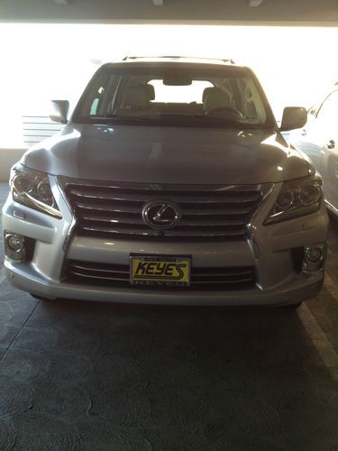 Brand new ! 2013 lexus lx570 base sport utility 4-door 5.7l