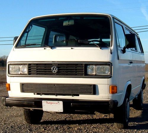 1987 volkswagen vanagon gl standard passenger van 3-door -  2.3 liter engine