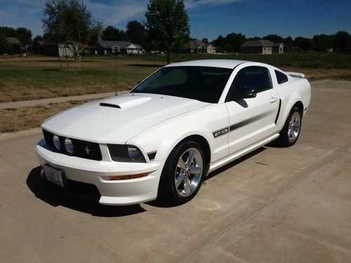 2007 ford mustang gt premium california special gt/cs 5spd