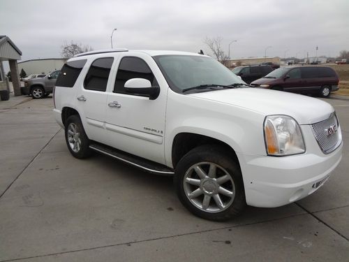 2007 gmc yukon denali sport utility 4-door 6.2l