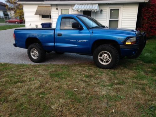 1998 dodge dakota sport standard cab pickup 2-door 5.2l