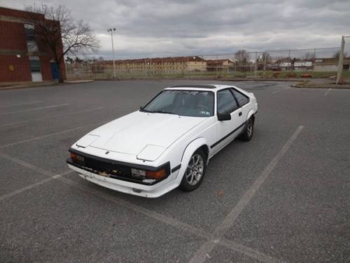 1986 toyota celica supra hatchback 2-door 2.8l