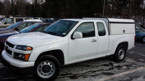 2011 chevy colorado lt ext cab,3.7l utility bed cab,grate condition,1 owner