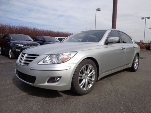 2010 hyundai genesis 4.6 sedan 4-door 4.6l loaded up with options...