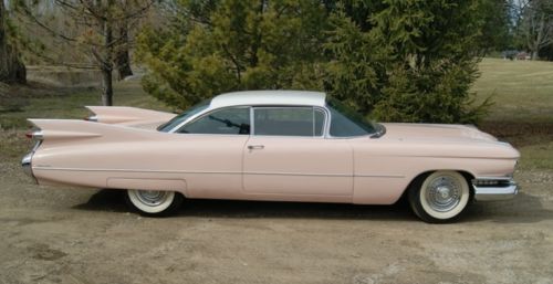 1959 cadillac coupe deville - california girl