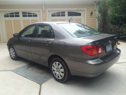 2004 toyota corolla le sedan 4-door 1.8l