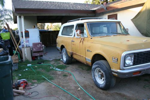 1972 chevy blazer cst          2nd owner