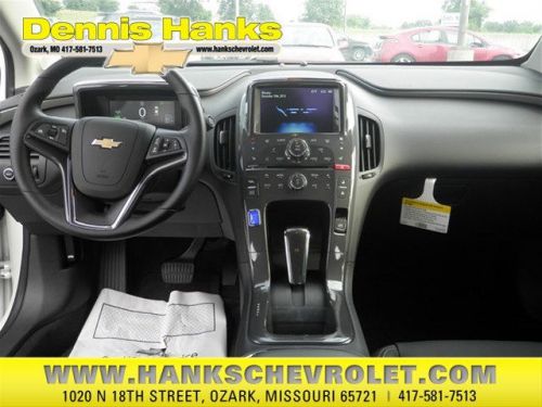 2013 chevrolet volt base