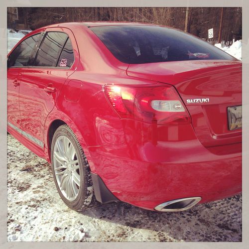 2011 vivid red suzuki kizashi