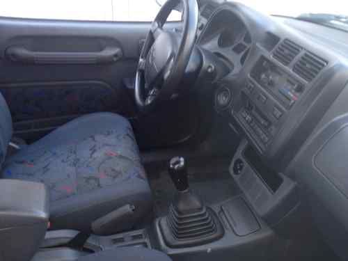 1997 toyota rav4 base sport utility 2-door 2.0l