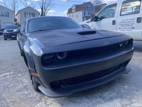 2009 dodge challenger se