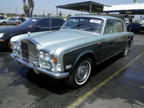 1975 rolls royce silver shadow green