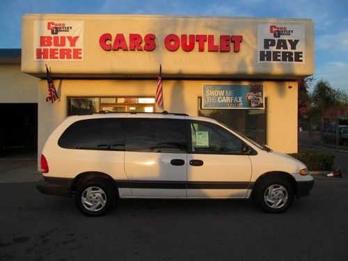 1998 dodge grand caravan se automatic 4-door van