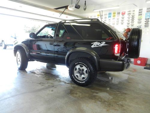 Buy Used 2001 Chevrolet Blazer Ls Sport Utility 2 Door 43l In