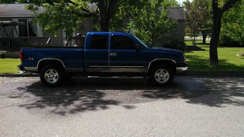 2004 chevrolet silverado 1500 z71 extended cab pickup 4-door 5.3l