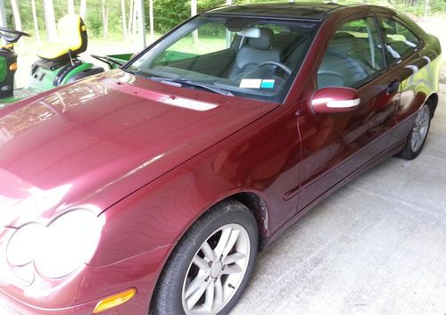 2002 mercedes-benz c230 kompressor coupe 2-door 2.3l