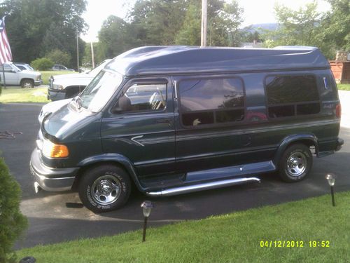 2000 dodge conversion van