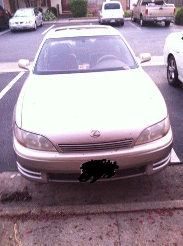 1992 lexus es300 sedan 4-door 3.0l