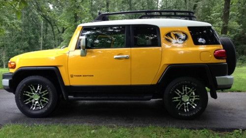 2008 toyota fj cruiser base sport utility 4-door 4.0l