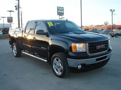 2500hd slt crewcab 4wd duramax diesel certified one owner navigation leather