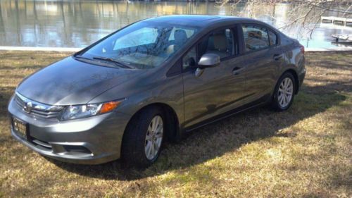 2012 honda civic exl w/navagation system, no rust; very clean; garage kept