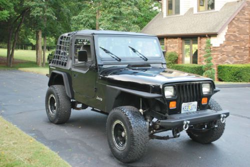 1995 jeep wrangler base sport utility 2-door 2.5l