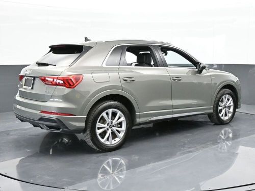 2023 audi q3 premium