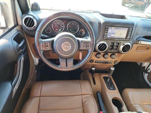 2012 jeep wrangler unlimited sahara 4wd