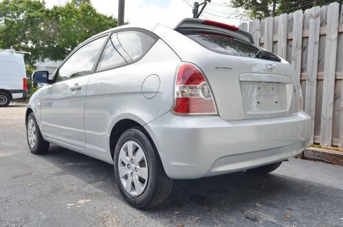 2011 hyundai accent gs 2dr hatchback