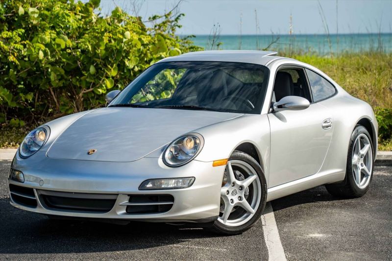 2005 porsche 911 carrera coupe 6-speed