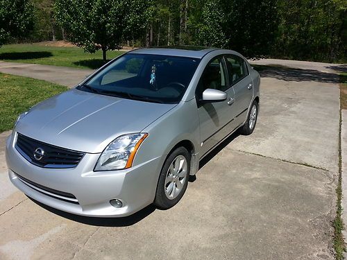 2012 nissan sentra 2.0 sl very clean great gas mileage