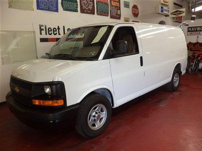 No reserve 2005 chevrolet express 1500 cargo 1 owner off corp.lease