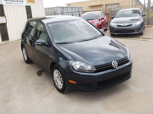 2013 vw golf 2.5l hatchback 4 door pzev auto 5k miles, factory warranty