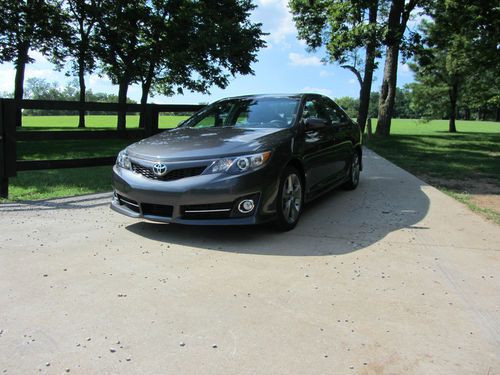 2012 toyota camry se v6