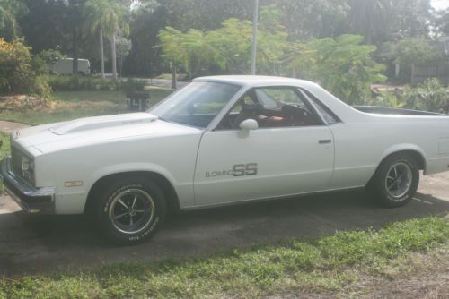 1982 chevy el camino lt1 motor 350 v-8  auto 700r 4spd xtra gran national rear