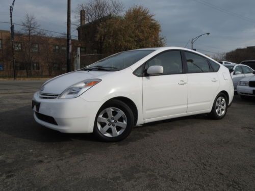 White prius hybrid 92k miles leather off lease well maintained nice