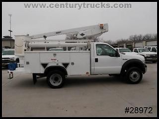 F450 9&#039; reading service body utility 29&#039; versalift bucket lift dually we finance