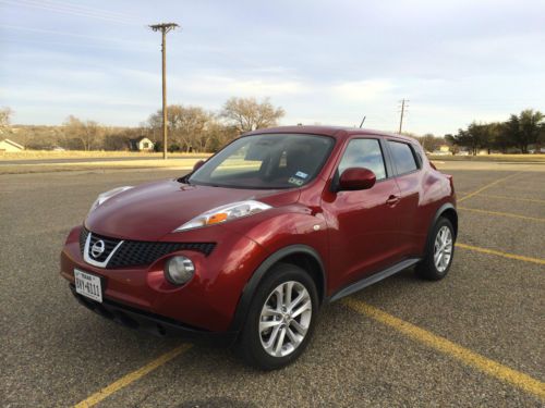 2011 nissan juke sv sport utility 4-door 1.6l