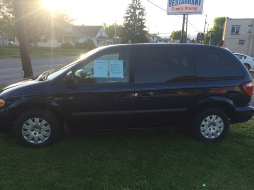 2005 chrysler town &amp; country 1 owner