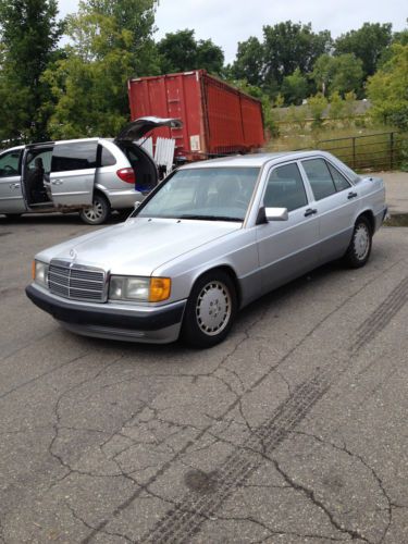 1992 mercedes-benz 190e 2.6 sedan 4-door 2.6l no reserve