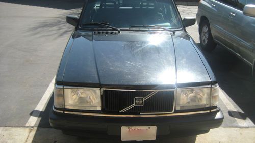 1993 volvo 240 base sedan 4-door 2.3l