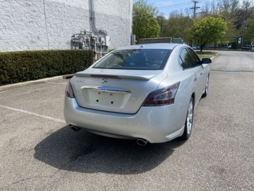 2012 nissan maxima 3.5 s