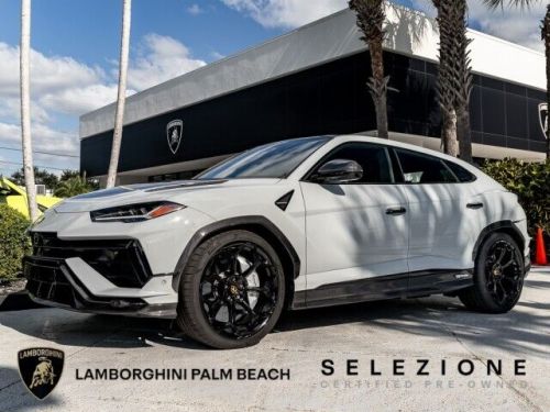 2023 lamborghini performante