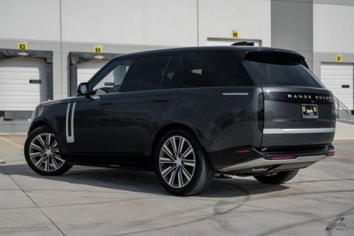 2023 land rover range rover autobiography executive rear seats