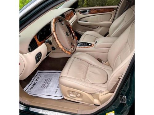 2004 jaguar xjr vanden plas luxury sedan