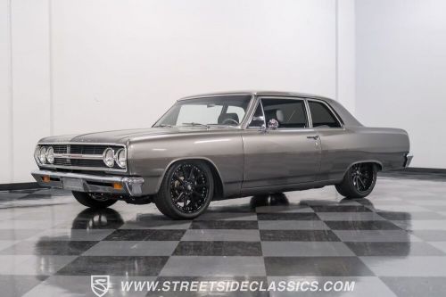 1965 chevrolet chevelle 300 restomod