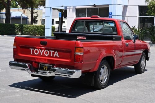 1994 toyota pickup 1/2 ton short wheelbase dx