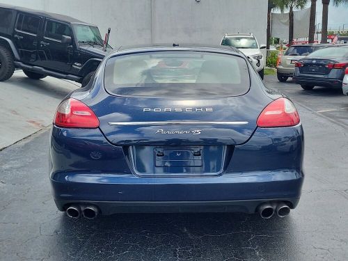 2011 porsche panamera 4s